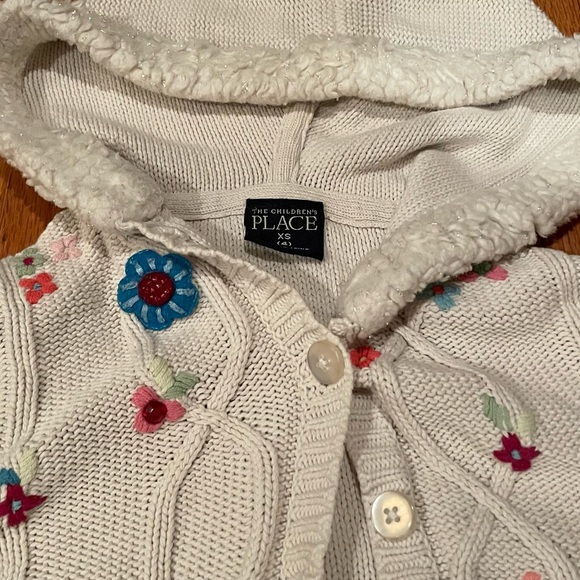 Super cute embroidered sweater - Girl’s - Picture 2 of 4